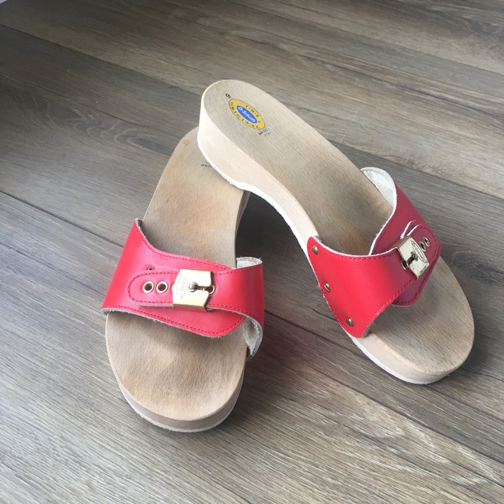 Dr. Scholl’s Wooden Exercise Sandals
